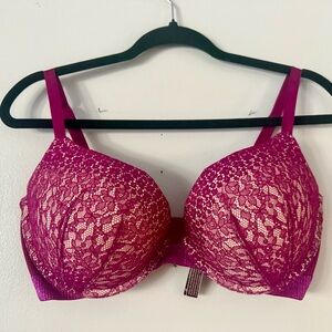 Victoria's Secret Fushia Lace Bra